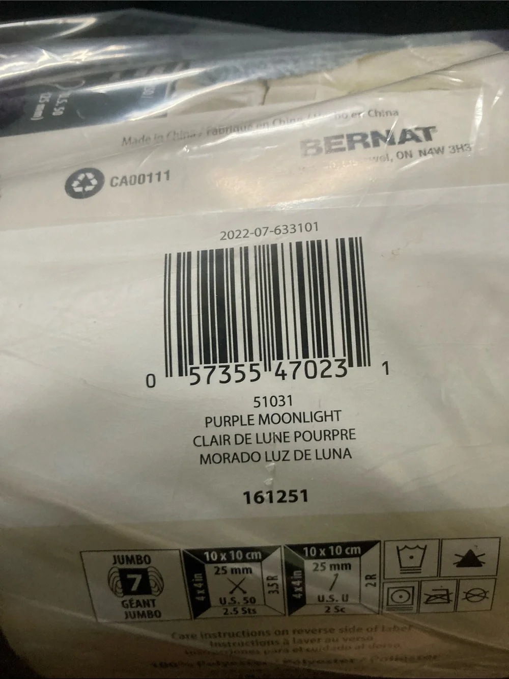 NWT Bernat Yarnspirations Blanket Big Purple Moonlight Jumbo #7 Yarn 2 Skeins